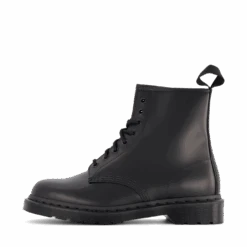 Dr. Martens Dr Martens 1460 8-eye Boot (Core Mono)(1460 8 Eye Boot Core Mono Black)