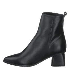 Petra Osaka / Nero(Petra Osaka Nero)