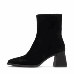 Hedda 5002-040-20 Black Suede(Vagabond Hedda 5002 040 20 Black Suede)