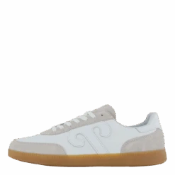 Gong White(Wushu Ruyi Gong White)